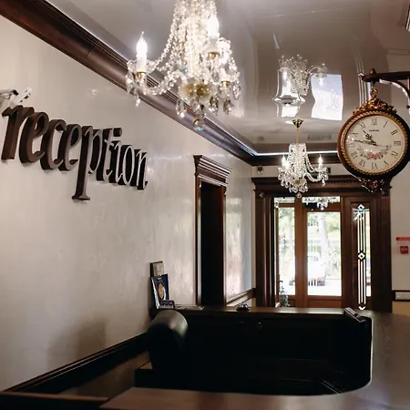 Nikoletta Буковель