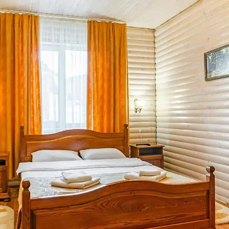 Nikoletta Hotel 3*